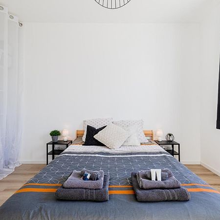 A1 Sweet Homes Angouleme L Secteur Sillac L Parking Gratuit - Animaux Acceptes Exterior photo