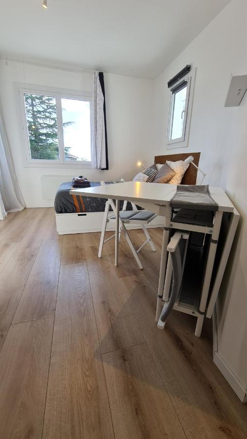A1 Sweet Homes Angouleme L Secteur Sillac L Parking Gratuit - Animaux Acceptes Exterior photo